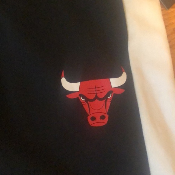 NBA Chicago Bulls Sweatpants/Joggers - Picture 2 of 6